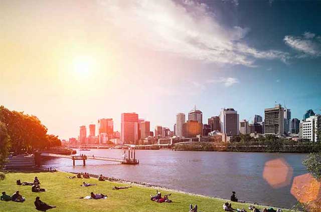 Hey, Aussies! Hide your IP to stop your ISP from spying on you